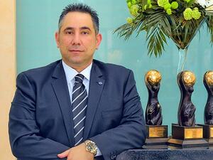 غسان دلال , المدير العام للفندق