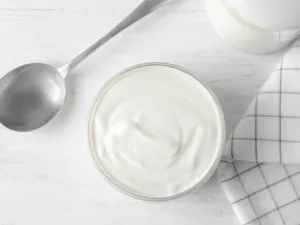 تناول كوب واحد من اللبن اليوناني يحقق أكبر قدر من البروتين
