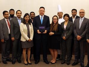 تفوز أجنحة هوثورن بجائزة الإمارات للأعمال التجارية لعام 2017