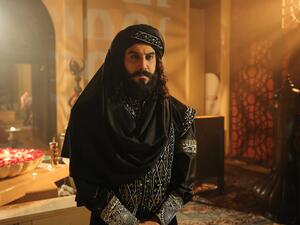 قصي خولي من مسلسل هارون الرشيد