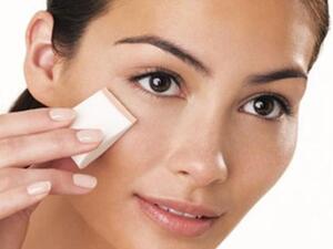 3 مستحضرات تهمك من الماكياج المعدني 