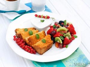 كيكة اسفنجية مع اللبن والفواكه كيكة اسفنجية مع اللبن والفواكه