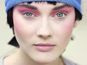 الصورة الدعائية لمجموعة فيرساي من شانيل 