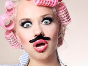 شعر الوجه هو موضوع حساس بالنسبة لاي امرأة