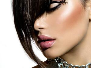 تسريحة الشعر الجديدة تزيد من الثقة بالنفس