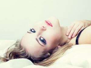 يتميز اضطراب الإثارة الجنسية النسائي بعدم وجود رغبة جنسية أو انخفاض الرغبة الجنسية يتميز اضطراب الإثارة الجنسية النسائي بعدم وجود رغبة جنسية أو انخفاض الرغبة الجنسية