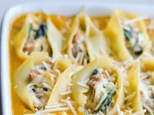 باستا بحشوة القرع والسجق