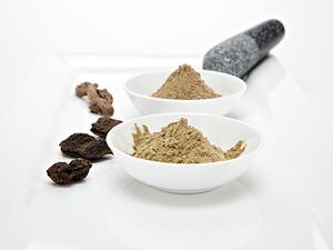 يمكنك استخدام  ثمار شجرة شيكاكاي لعلاج مشاكل الجلد 