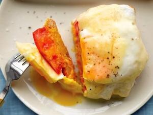 ساندويتش البيض والطماطم