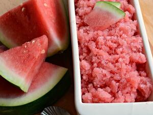 عصير البطيخ المثلج