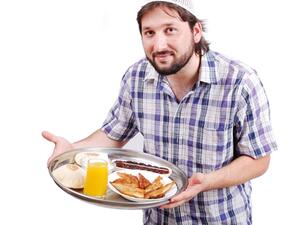 نصائح هامة ختى لا تشعر بالتخمة بعد الافطار