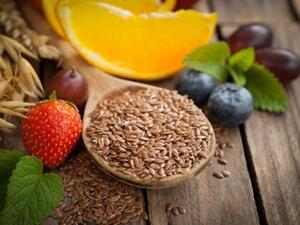 عالج الامساك بالطعام الصحي 