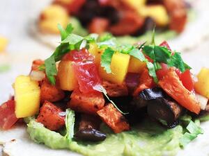 صلصة البطاطا الحلوة بالمشروم والمانجا للتاكو