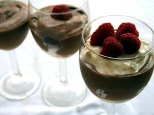 أكواب موس النوتيلا بالكريمة