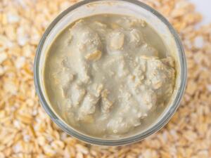 قناع منظف للرؤوس السوداء