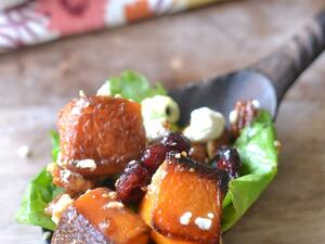 سلطة القرع العسلي وصلصة المسترد