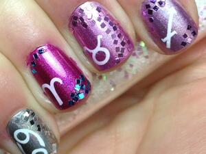 فن الرسم على الاظافر ممتع للغاية