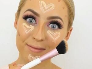 كاسي وكونتور القلوب للاحتفال بعيد الحب