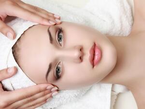 التنظيف هو اساس البشرة النضرة والشابة