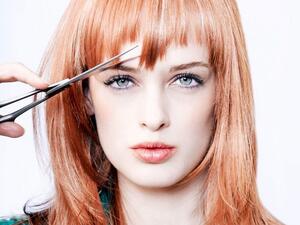 تفتيح الشعر يؤذيه كذلك استخدام مجفف الهواء الكهربائي والمكواة