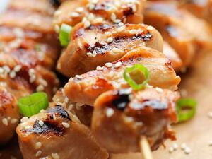 كباب الدجاج على الطريقة اليابانية