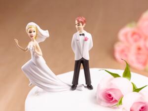 ما الذي يدفع الزوجة الى طلب الطلاق؟