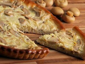 كيش الفطر البصل الاخضر