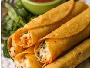 تاكويتوس الدجاج  مع الجبن   