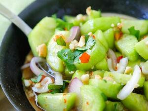 سلطة الخيار التايلاندية