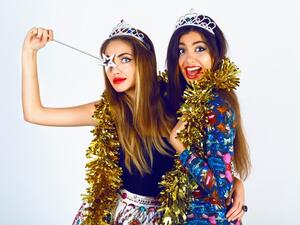 الخيوط اللامعة للشعر هي الإضافة المثالية لشعرك