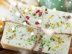 جميلة البوابة: طريقة سهلة لصنع صابون شجرة عيد الميلاد