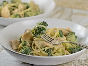 صينية الدجاج بالبروكلي