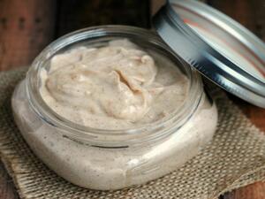 اصنعيه بنفسك: زبدة الشيا والزنجبيل لجسم رطب