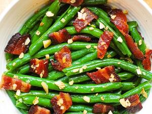 مقبلات الفاصوليا الخضراء بالثوم