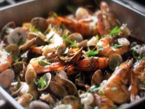 طاجن فواكه البحر