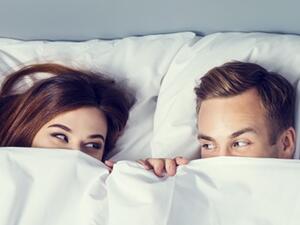 الجنس يحسن المزاج، يعزز الطاقة ويزيد الكفاءة