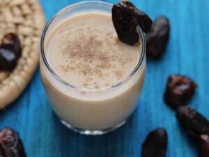 أطباق احتفالية: مخفوق التمر بالحليب