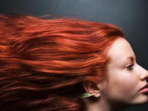 الشعر المصبوغ جميل ولكن يمكن أن يتلاشى بسرعة 