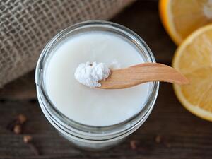 مزيل العرق المنزلي 