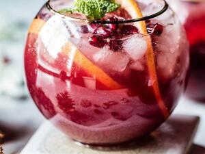 عصير الرمان المنعش