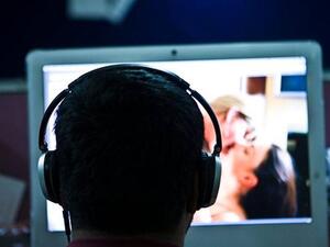 الافلام الاباحية تشتت التفكير وتؤدي الى الاكتئاب