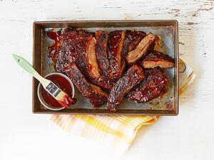 أضلاع مشوية في الفرن