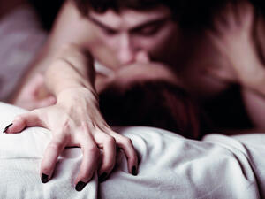 ليس كل شيء في المواد الإباحية حقيقي