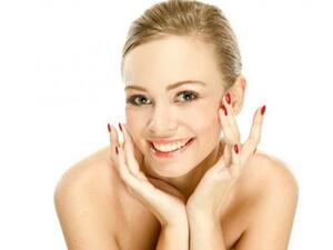 بشرة نضرة وعالية الترطيب