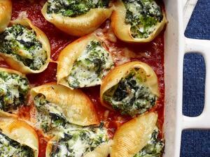 وصفات الكريسماس: أصداف المعكرونة المحشوة