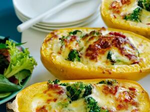 قرع محشي بحشوة اللازانيا