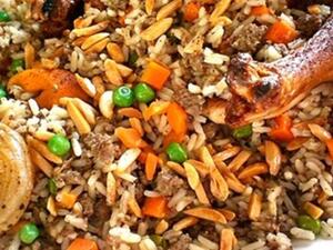 خلطة الارز بالخضار والمكسرات  خلطة الارز بالخضار والمكسرات