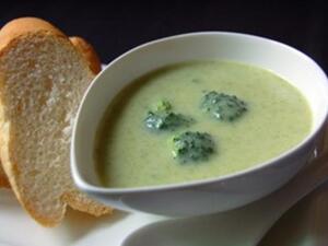 شوربة البروكلي شوربة البروكلي