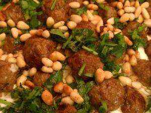 فتة اللحم بالحمص فتة اللحم بالحمص