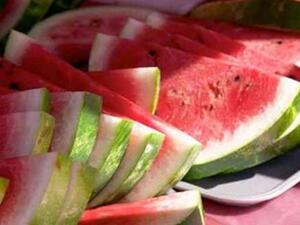 شرائح البطيخ 